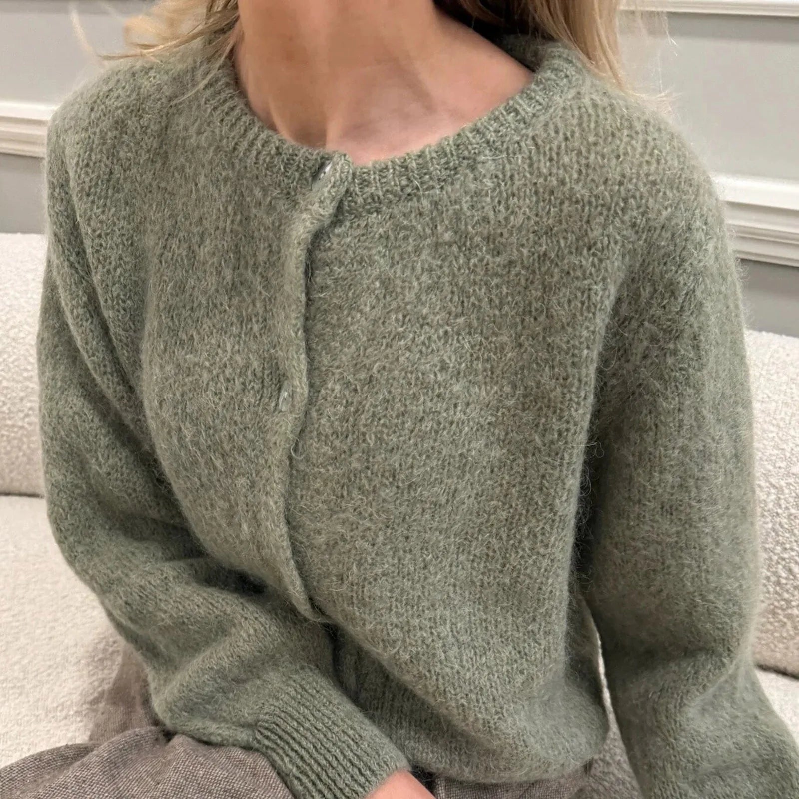 Women Sweaters Tops