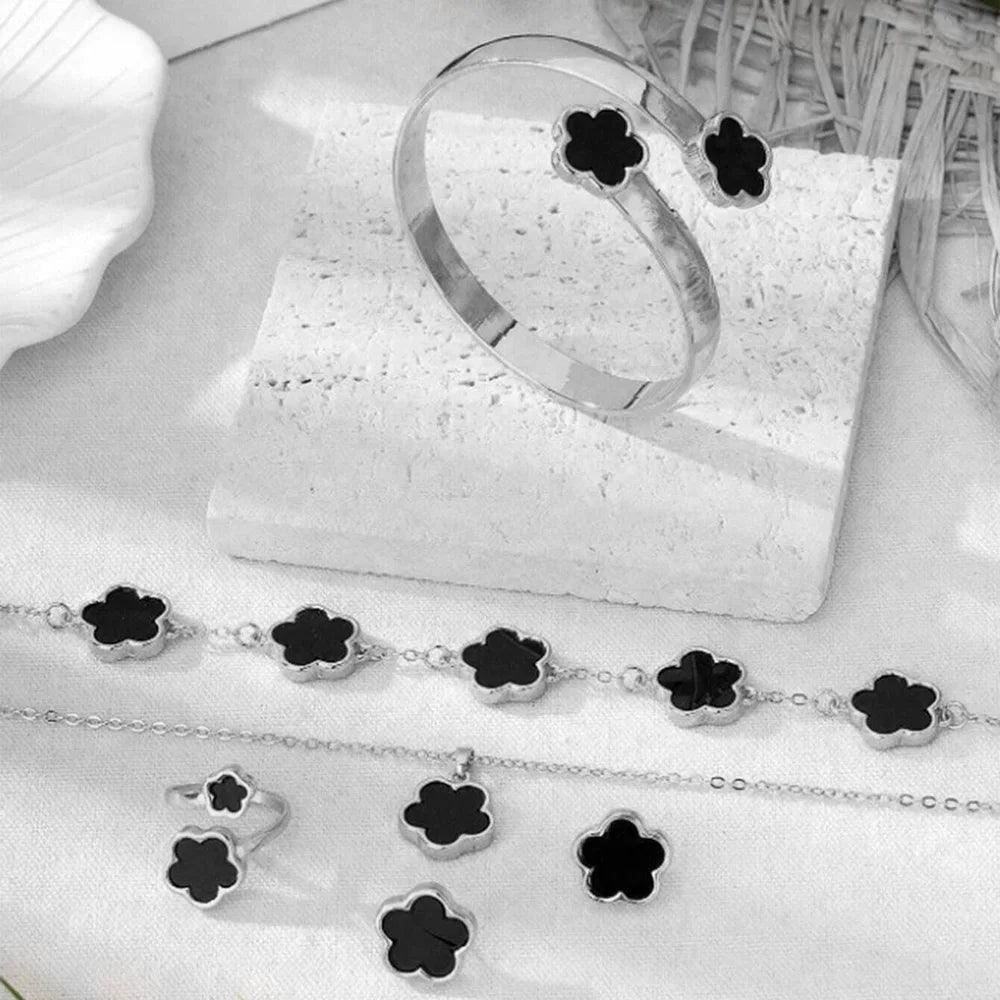 5pcs Lucky Five-petal Flower Women's Jewelry